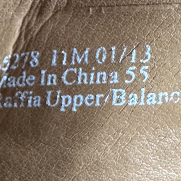 Clarks 11M width sandals - Picture 8 of 9